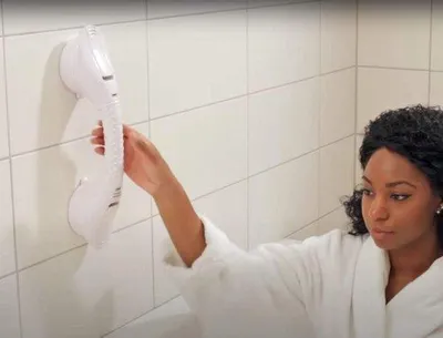Immagine prodotto di Supporto da bagno con maniglia di sicurezza per anziani e bambini