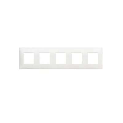 Image de Cinq cadres R4802M5RW Classia Legrand - Blanc