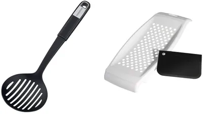 Produktbild von Fackelmann Spätzle-Set, Spätzlereibe mit Teigschaber, Spätzlehobel aus Kunststoff, Spätzlepresse mit Teigkarte, mit Abseihlöffel zum einfachen Servieren (Farbe: Weiß/Schwarz), Menge: 1 x 3er Set
