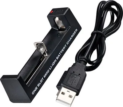 Produktbild von 1-Schacht USB-Schnellladegerät mit bis zu 1Ah Ladestrom, lädt 16340, 14500, 18650