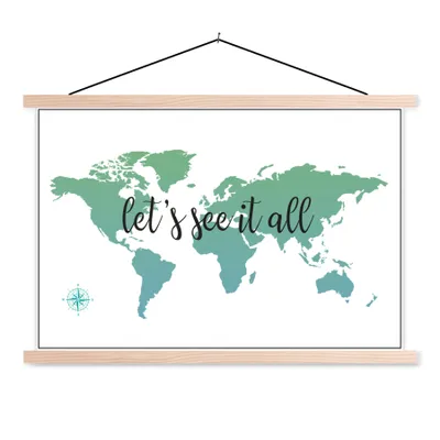 Produktbild von MuchoWow® Textilposter Weltkarte - Grün - Zitat - Kinder - Jungen - Mädchen 60x40 cm mit holzfarbenen Rahmen - Bilder