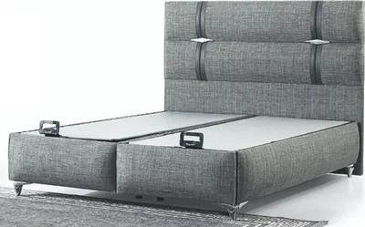 Produktbild von Casa Padrino Luxus Doppelbett Grau - Modernes Massivholz Bett - Moderne Schlafzimmer & Hotel Möbel - Luxus Kollektion