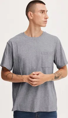 Produktbild von !Solid SDDurant Herren T-Shirt Kurzarm Shirt Basic mit Brusttasche Hochwertige Baumwoll-Qualität Rundhalsausschnitt Überschnittene Schultern Oversize Fit