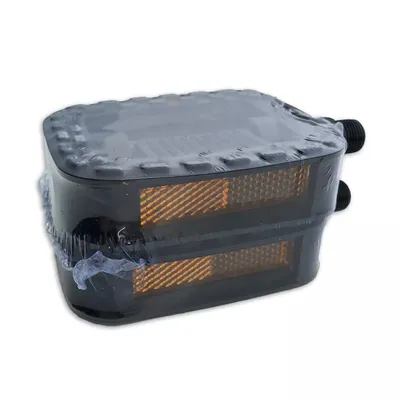 Produktbild von Anti-Rutsch Pedale Lynx Stahl-Achse 95x 75 mmaus einem Stück reflektoren schwarz