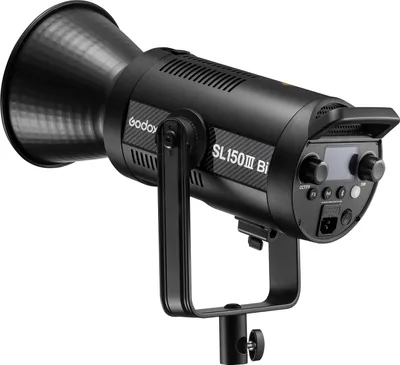 Produktbild von Godox SL150IIIBi Studio-LED-Videoleuchte, 160 W, leistungsstarkes Fotolicht, 2800 KšC6500 K, dimmbar, 9 FX-Lichteffekte, CRI96, TLCI97, Bowens-Mount-APP-Fernbedienung fuer Heimstudio, Live-Streaming, Portraetprodukt, Hochzeitsfotografie