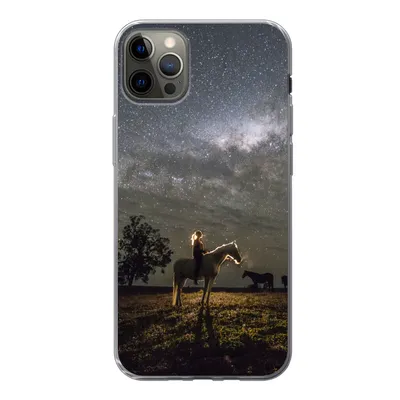Produktbild von MuchoWow® Handyhülle Schutzhülle Hülle für iPhone 13 Pro Max Pferd - Frau - Sternenhimmel Silikon Softcase Handy Hülle - Mobiltelefon