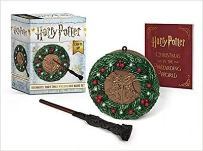 Immagine prodotto di Harry Potter: Hogwarts Christmas Wreath and Wand Set