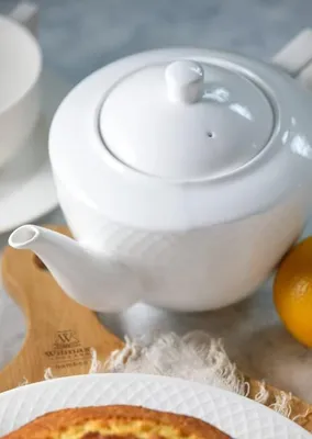 Immagine prodotto di Teiera e caffettiera Wilmax da 900 ml, in porcellana bianca, con filtro integrato per l'infusione