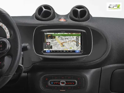 Produktbild von Alpine Einbauset 7 Zoll Smart Fortwo Forfour 453 mit Kabelbaum und CAN-Interface