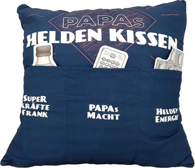Produktbild von Kissen aus Stoff Sofahelden Papas Heldenkissen mit Taschen und Deko