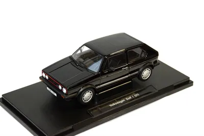 Image de Welly Modèle réduit de voiture 1:18 VW Golf 1 GTI Noir