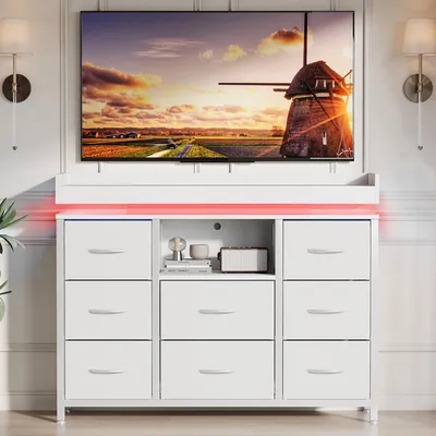 Zdjęcie produktu dla Komoda UnboxG ADB-172 w kolorze białym z 8 szufladami z tkaniny, oświetleniem LED zmieniającym kolor oraz wbudowanymi gniazdkami; nowoczesna szafka do przechowywania do sypialni i salonu