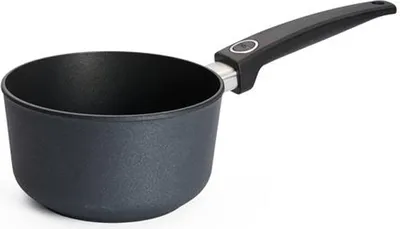 Produktbild von Woll "Diamond Lite" Stieltopf mit festem Stiel, Ø 18 cm, 9,5 cm hoch, 2 Liter - Induktionsgeeignet