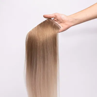 Produktbild von chaarmant Tape In Extensions Ombre Echthaar 40 cm 50 g – Haarverlängerung #8/SIL Goldbraun/Silber