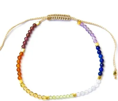 Produktbild von Multi-Chakra Armband für Frauen - Heilkristall & Naturstein Schmuck - Personalisierte Geschenke für Frauen mit winzigen 2mm Perlen in 925er Sterling Silber