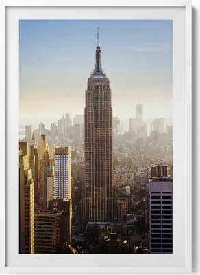 Produktbild von New Yorker Wolkenkratzer USA– Wandbild mit Rahmen – Gerahmtes Bild  – Wanddekoration – 70x100 cm –  Weiß Rahmen