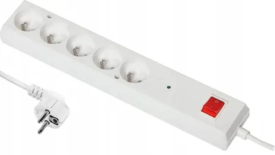 Immagine prodotto di Protezione contro le sovratensioni con interruttore, 5x2P+Z, cavo da 1,5 metri