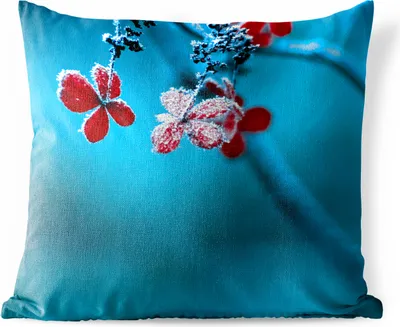 Produktbild von MuchoWow® Outdoor Kissen - Rot - Blume - Schneeregen - 60x60 cm - Wetterfest - Lounge Kissen - Dekoration - Schlaf Kissen