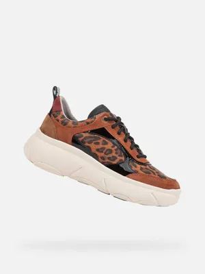 Obrázok produktu pre Dámske tenisky Geox Nebula 2.0 v hnedej farbe, veľkosť 36