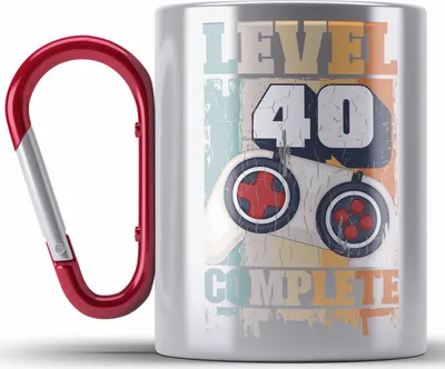 Produktbild von Trendation -  40. Geburtstag Edelstahl Tasse Karabiner Mann Geschenk 40er Geschenkidee 40 Mutter Vater Männer Lustig Geschenke Gamer (Rot)