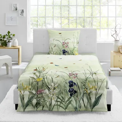 Produktbild von Bierbaum Mako-Satin Bettwäsche 135x200 Schmetterlinge Blumenwiese grün 5326-30