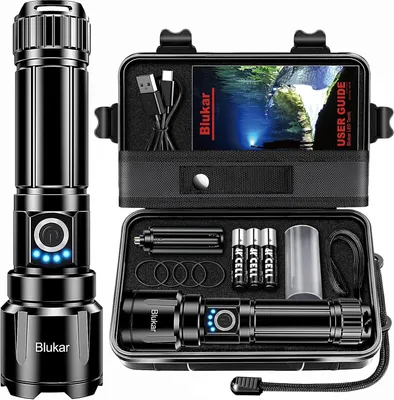 Produktbild von Blukar LED Taschenlampe Aufladbar, Extrem Hell & Zoombar, 5 Lichtmodi, IP67 Wasserdicht, Starke Flashlight Torch für Camping, Wandern,Outdoor,Notfälle