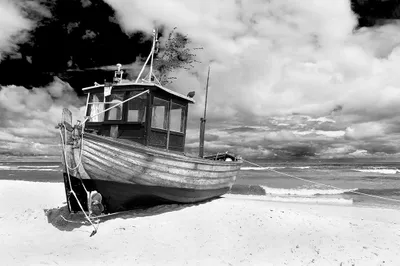 Produktbild von Muralo Fototapete Strand 135 (B) x 90 (H) cm Vlies Tapete Wandtapete Meer Boot Himmel Wohnzimmer Schlafzimmer moderne Wandbilder XXL Natur Panorama Wasser Wand Dekoration
