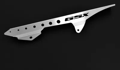 Obrázek produktu pro Ochranný kryt řetězu kompatibilní s Suzuki GSX 650 F BJ 2008-16 Logo stříbrná