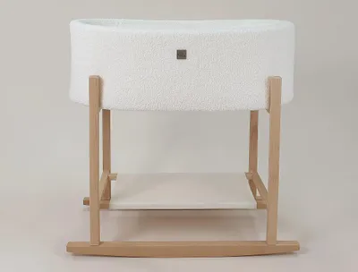 Produktbild von Moseskorb mit Gestell mit Schaukelfunktion mit Matratze Babykorb mit Schaukelgestell - Teddy Ecru von KleinBaby Moseskorb Babykorb mit Wiege Gestell