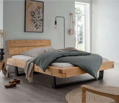 Produktbild von Massivholz Doppelbett, 180x200 cm, Fichte massiv, Holzkopfteil, schwarze Metallkufen, UPPSALA-137, B/H/T ca. 198/88/228 cm