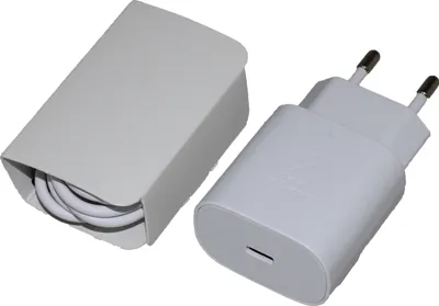 Produktbild von 25W Super-Schnell-Ladegerät für Original Samsung Galaxy S21 FE 5G + 1m weiß beidseitiges Typ-C Ladekabel 3A Netzteil Adaptive super-Fast-Charging Datenkabel + Emiro Pad