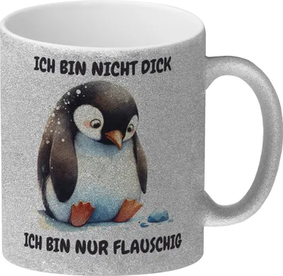 Produktbild von Flauschiger Pinguin Glitzer-Kaffeebecher mit Spruch Nicht dick nur flauschig