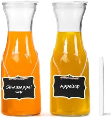 Produktbild von PromoHome® Glaskaraffe Set aus 2 - 1 Liter Transparenter Getränkekrug mit Verschlussdeckel und Beschriftungsmöglichkeiten