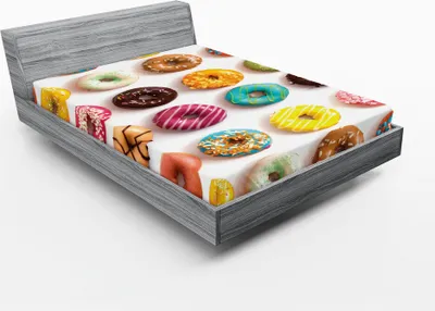 Produktbild von ABAKUHAUS Dessert Spannbetttuch, Bäckerei Themed Foto von Top View Bunte Delicious Doughnuts mit verschiedenen Toppings, 90 x 200 cm, Mehrfarbig