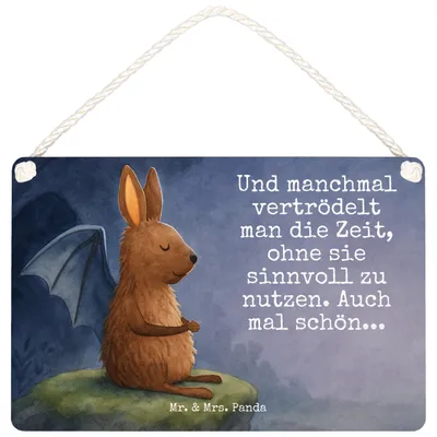 Produktbild von Mr. & Mrs. Panda Schild Fledermaus Sitzen Design DIN A4 - Weiß - Geschenk, wandtafel, holzbild, Entspannen, Lustige Sprüche, Deko Wandbild, Türschild, Holz, Fledermäuse