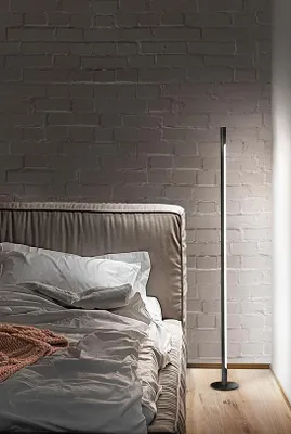 Zdjęcie produktu dla Nowoczesna metalowa lampa podłogowa Stick Black Led