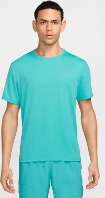 Image de NIKE - nike miler men's dri-fit uv short-s - T-shirt de course à pied manches courtes été homme - Vert