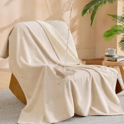 Immagine prodotto di Coperta impermeabile per cani, 127x152 cm, in pile, lavabile su entrambi i lati, color crema
