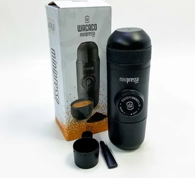 Produktbild von WACACO Minipresso GR, tragbare Espressomaschine, Kompatibel gemahlener Kaffee, kleine Reisekaffeemaschine, manuell von Piston Action betrieben