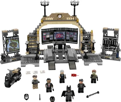 Produktbild von LEGO 76183 DC Batman Bathöhle: Duell mit Riddler mit Spielzeug-Motorrad mit Figuren