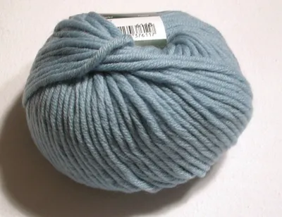 Produktbild von MERLANA, edle Wolle von Schulana - eisblau (49) - ca. 55m /50g