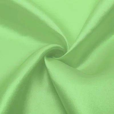 Satin-Stoff 150x500 cm, lichtgrün, 100% Polyester, seidig glatt
