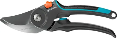 Produktbild von Gardena Gartenschere Premium Cut Pro für frisches Holz, 24 mm Schnittdurchmesser, Stahl/Kunststoff, Schwarz/Blau, aus über 40% recyceltem Kunststoff, Deutschland