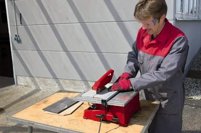 Produktbild von Fliesenschneider - Fliesenschneidemaschine - Fliesenschneider - Rot