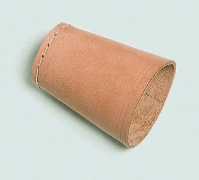 Immagine prodotto di PIATNIK tazza di dadi 0 0 0