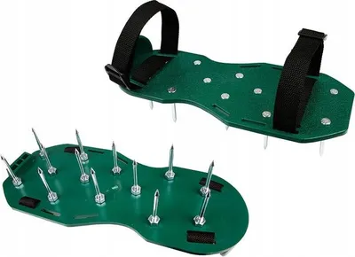 Produktbild von Rasenbelüfter Schuhüberzüge mit 13 verzinkten Zinken, 5 cm Zinkenlänge, 30,5x14 cm Sohlenmaße, an jede Schuhgröße anpassbar
