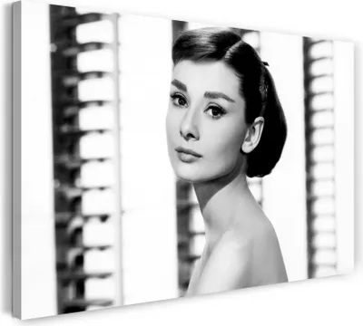 Produktbild von Leinwandbild (100x70cm): Audrey Hepburn, echter Holz-Keilrahmen inkl. Aufhänger, handgefertigt in Deutschland
