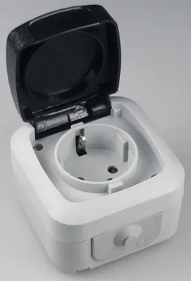 Produktbild von 1234 Feuchtraum IP44 Steckdose 16 Ampere inkl. AP-Rahmen