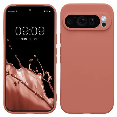 Produktbild von kwmobile Handyhülle für Google Pixel 9 Pro Hülle - weiches Handy Silikon Case - Schutzhülle Cover - Winter Rose