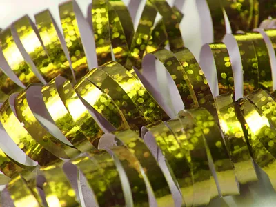 Zdjęcie produktu dla Serpentyny holograficzne, złoty, 3,8m: